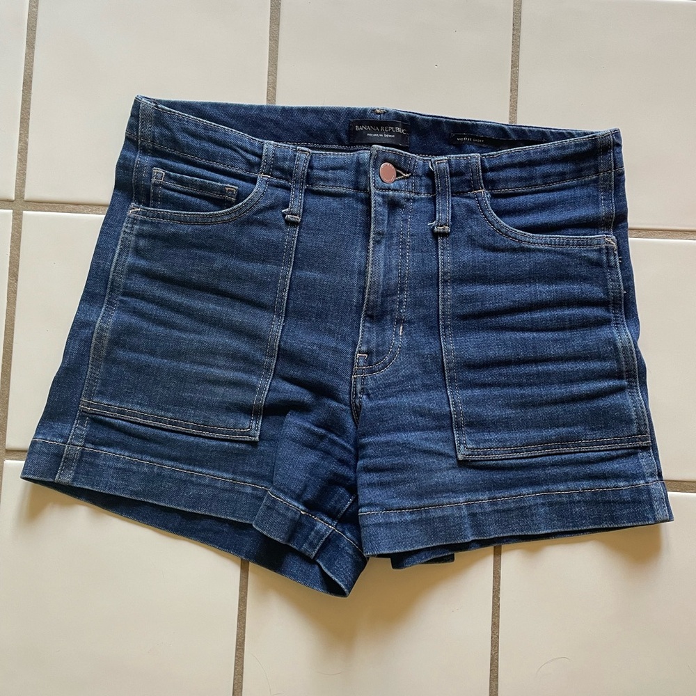 Banana Republic Mid Rise Denim Blue Women's Shorts